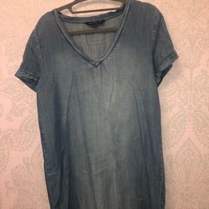 Short sleeved denim dress
